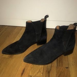 & other stories size 39 black velvet booties